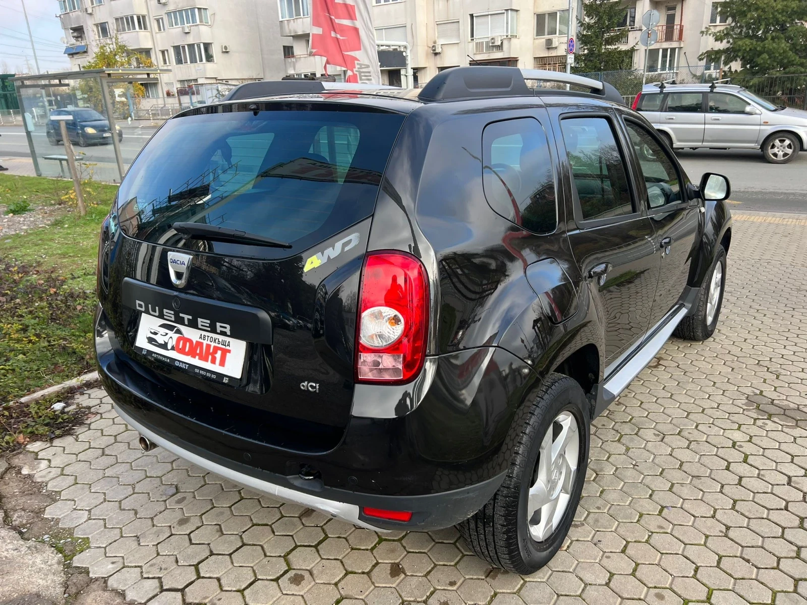 Dacia Duster 1.5dCi/4x4 - изображение 3