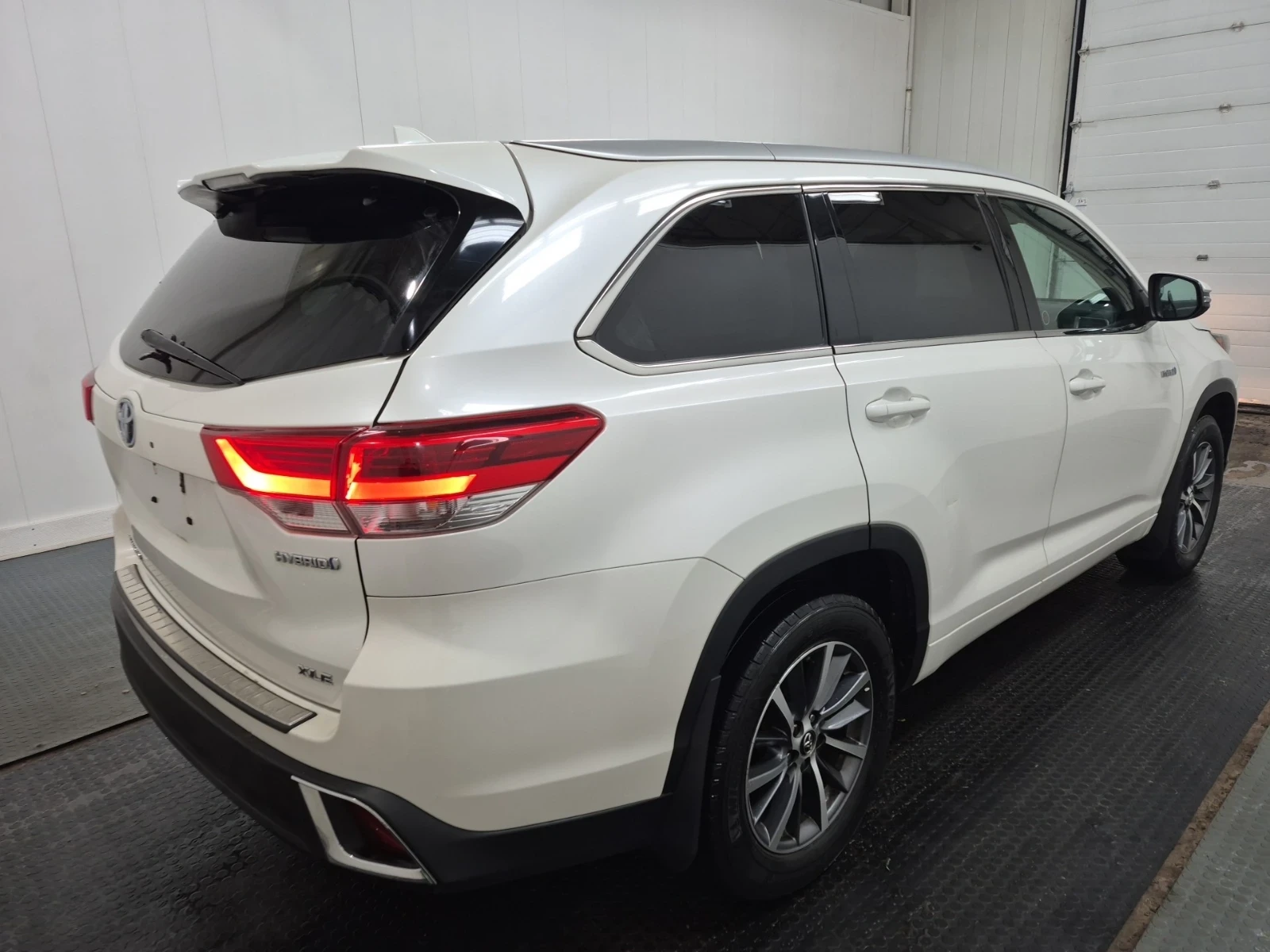 Toyota Highlander Hybrid XLE * * ����� ����� * * Carfax * * Carfax * | Mobile.bg � ����������� 4