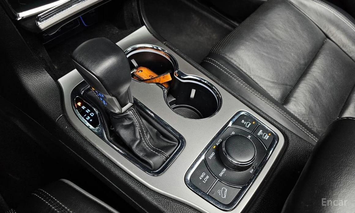 Jeep Grand cherokee  - изображение 9