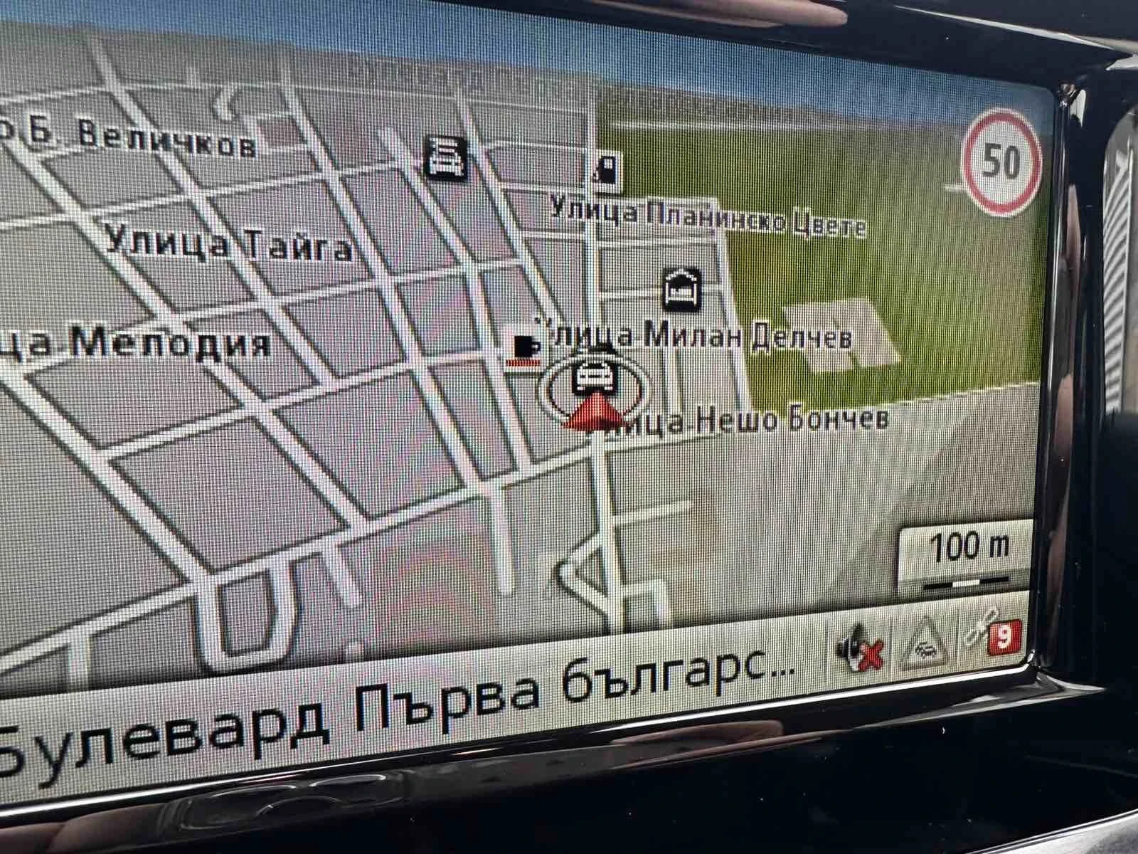 Mercedes-Benz GLA 250 4-matic-AMG, снимка 16 - Автомобили и джипове - 54160010