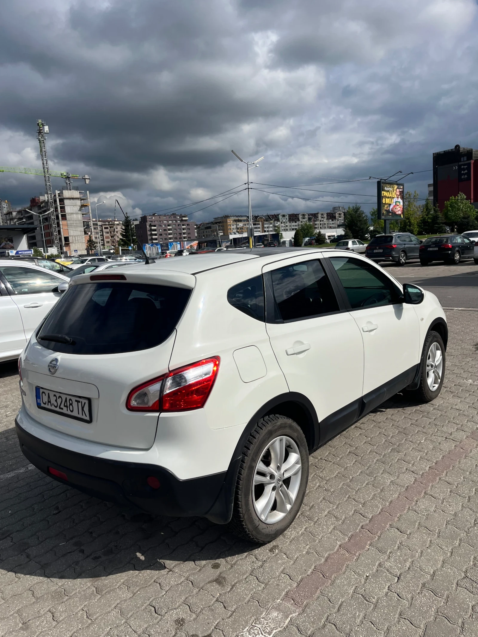 Nissan Qashqai Facelift , снимка 2 - Автомобили и джипове - 54543779
