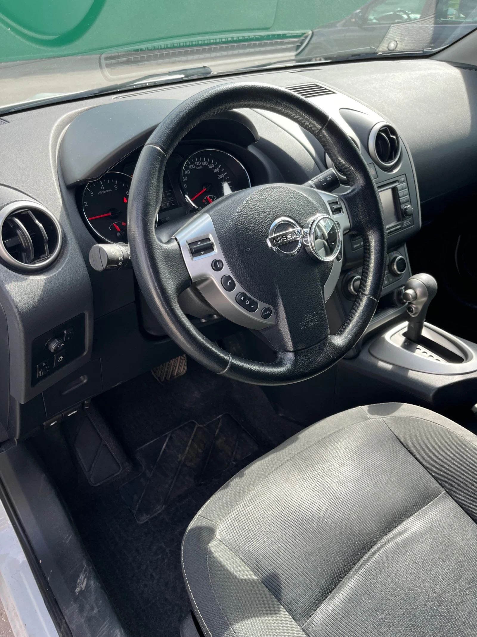 Nissan Qashqai Facelift , снимка 5 - Автомобили и джипове - 54543779