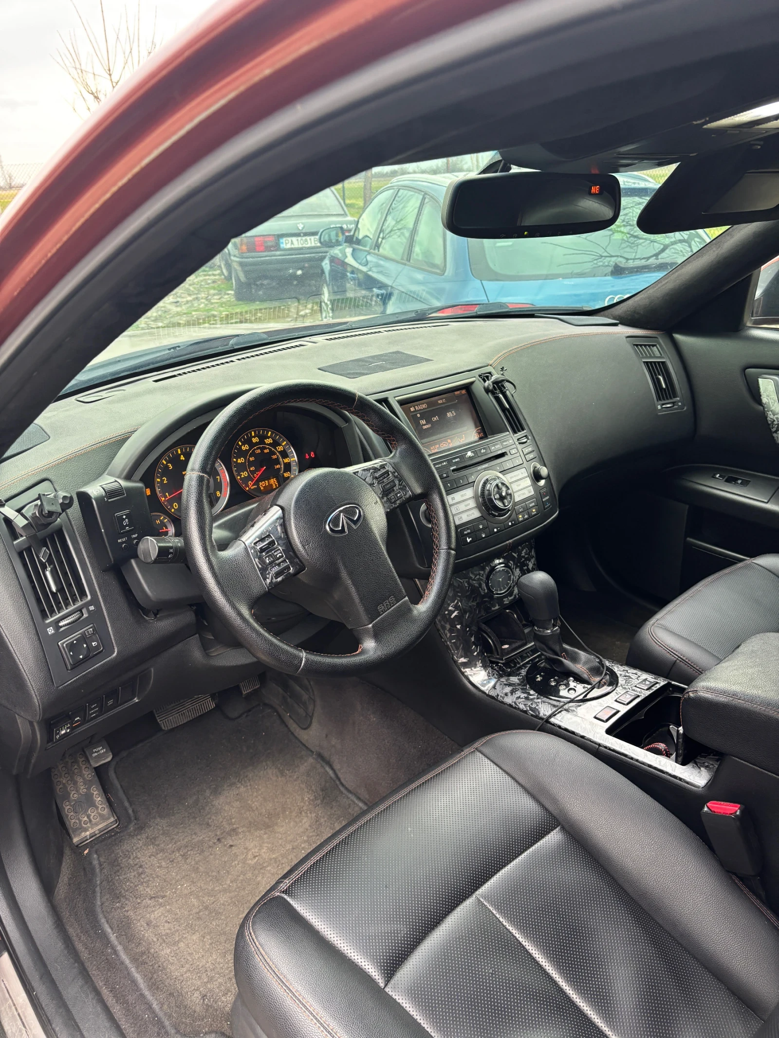 Infiniti Fx 35, снимка 11 - Автомобили и джипове - 55077931
