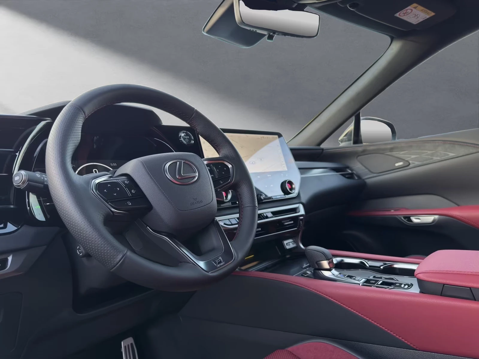 Lexus RX 500h F-SPORT/371HP/PANO/4X4/HUD/360/KLESS/488z, снимка 12 - Автомобили и джипове - 54931497