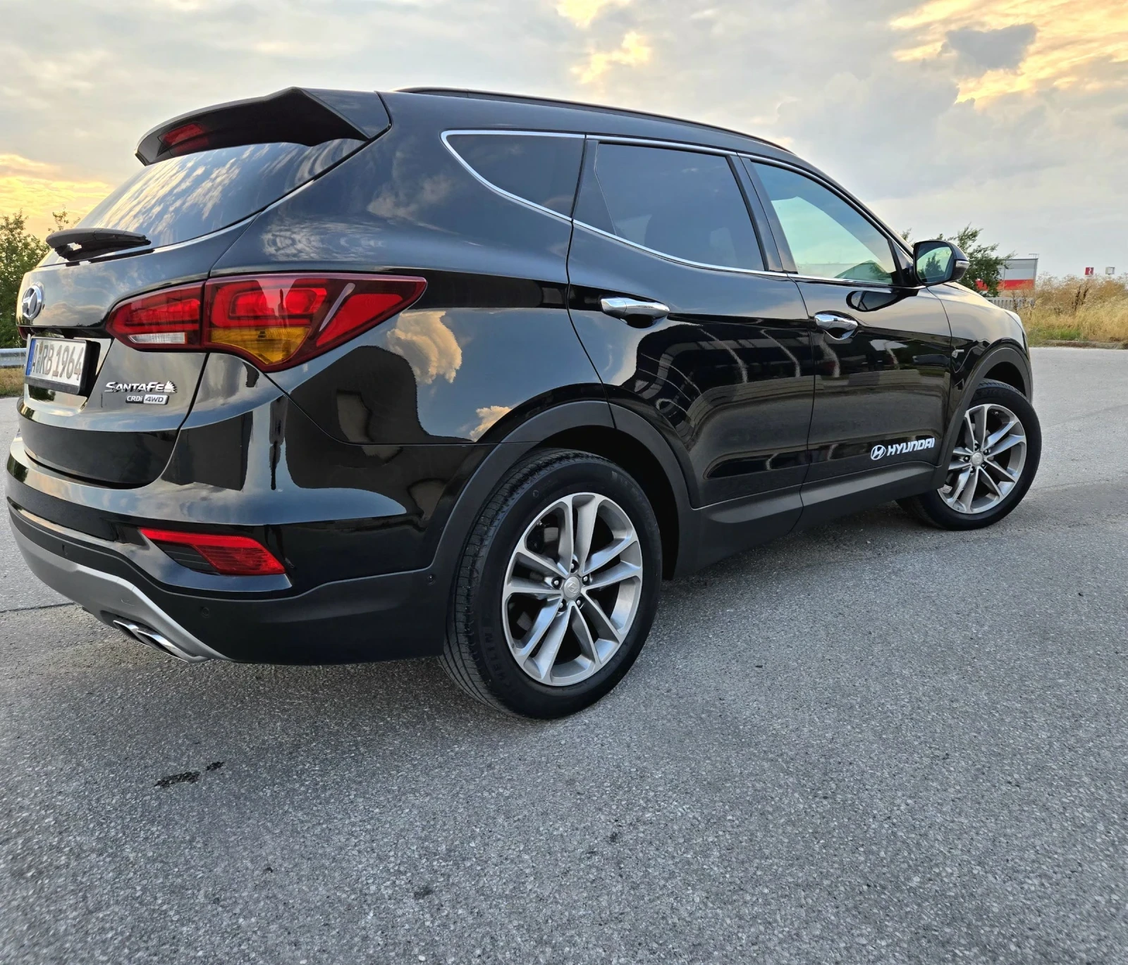 Hyundai Santa fe LIMITED EDITION 2.2CRDI 4WD 200кс 2017г.360 КАМЕРИ, снимка 4 - Автомобили и джипове - 55149645