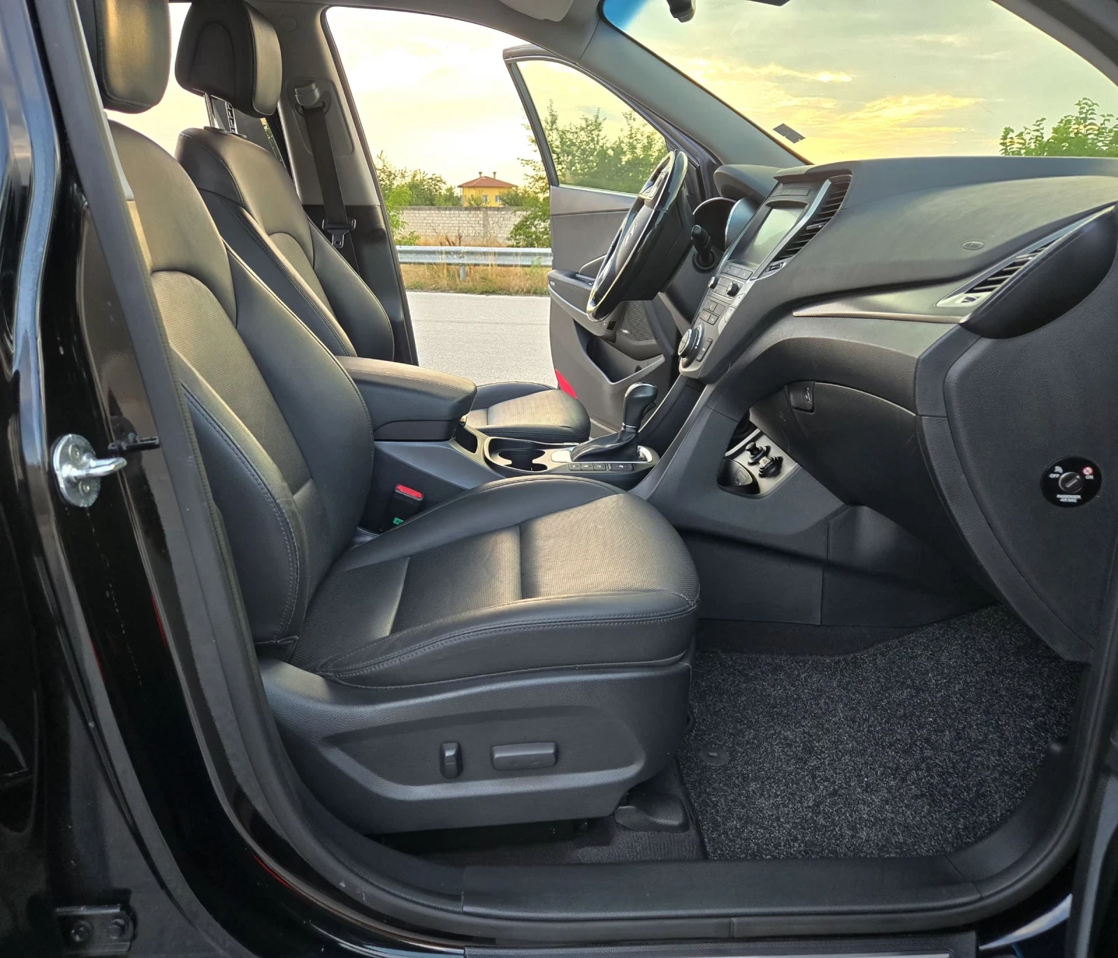 Hyundai Santa fe LIMITED EDITION 2.2CRDI 4WD 200кс 2017г.360 КАМЕРИ, снимка 11 - Автомобили и джипове - 55149645