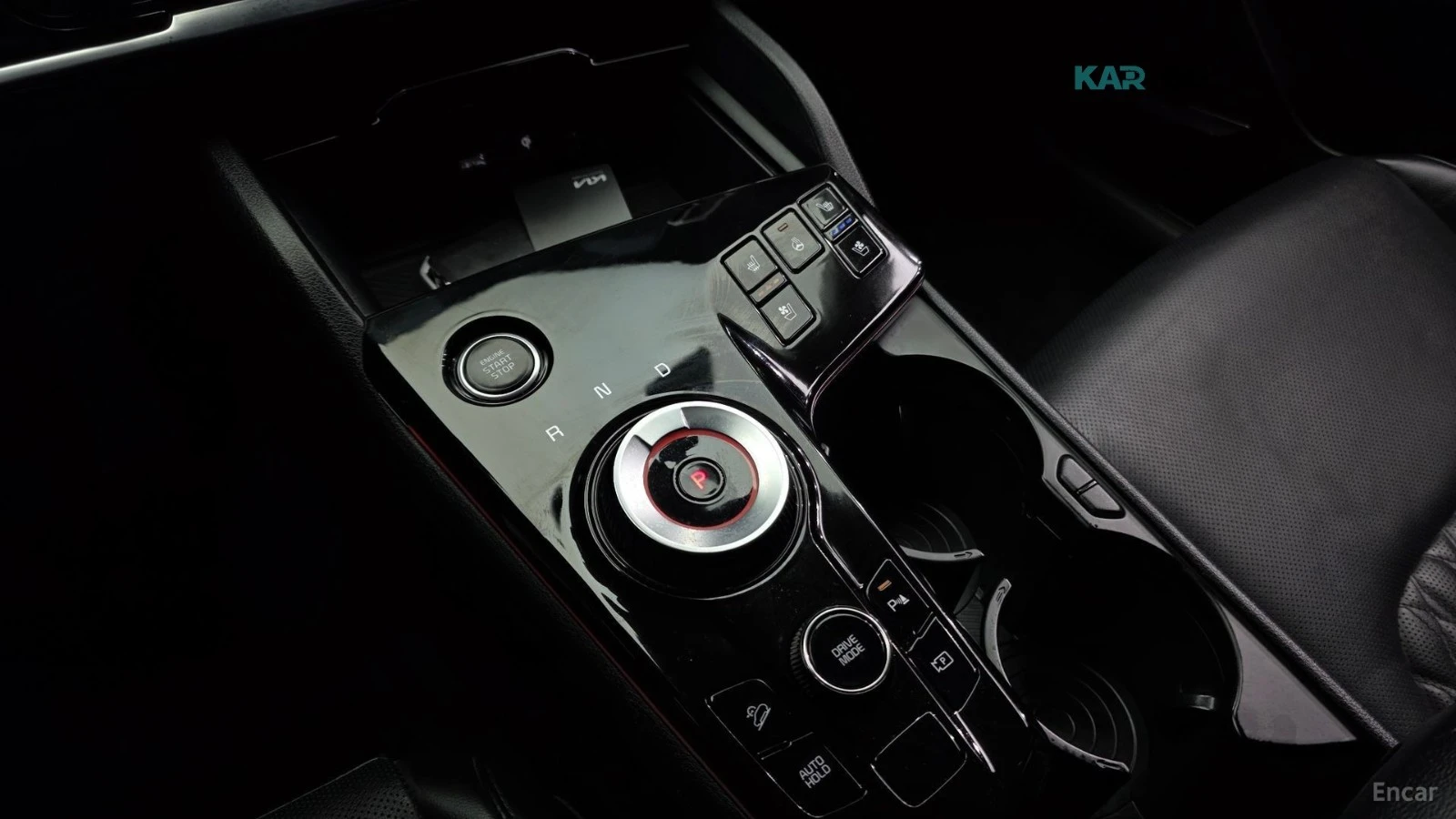 Kia Sportage HYBRID/SIGNATURE/GRAVITY/DRIVE-ASSISSTS, снимка 9 - Автомобили и джипове - 55751240