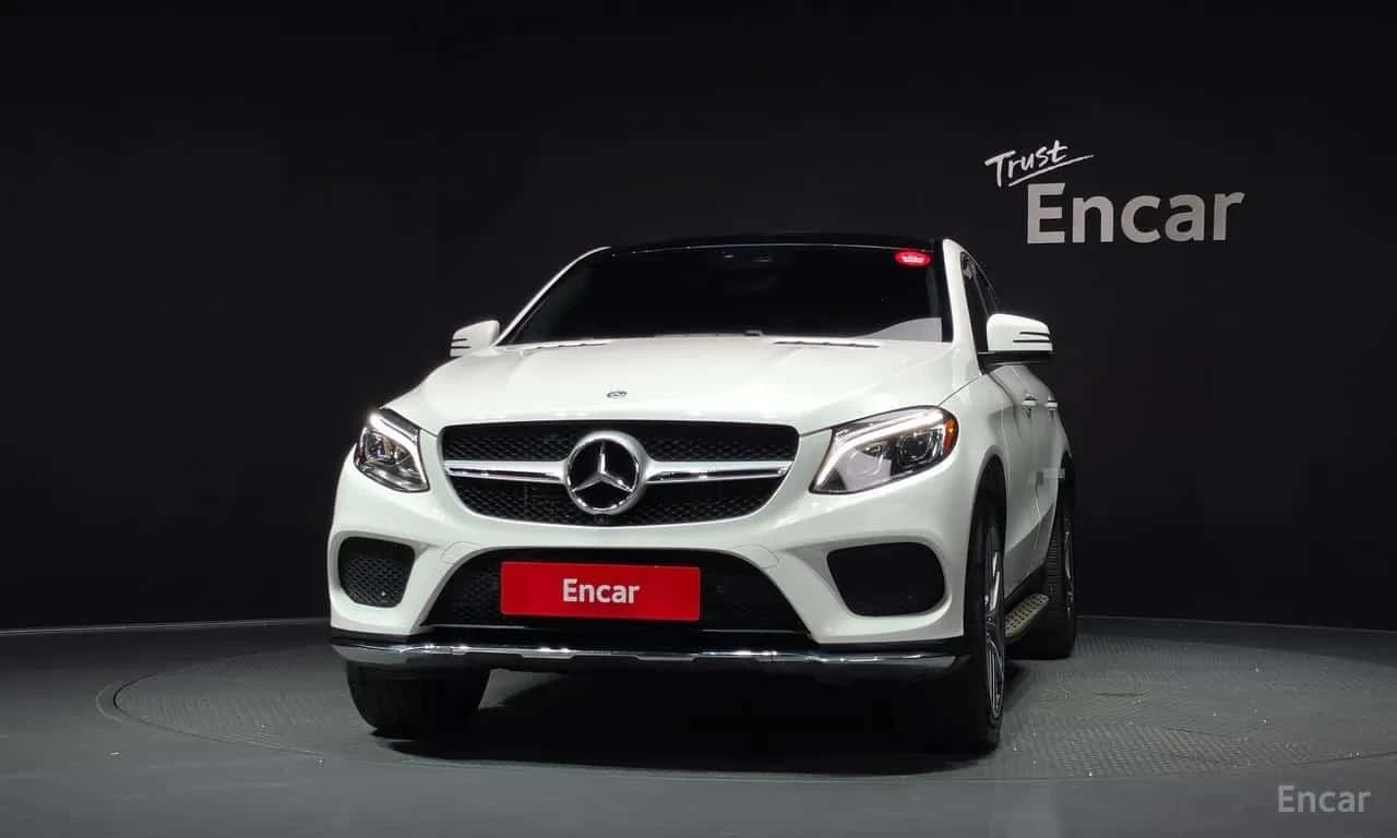 Mercedes-Benz GLE 350 d 4MATIC Coupe * 360 * Панорама * , снимка 3 - Автомобили и джипове - 56317905