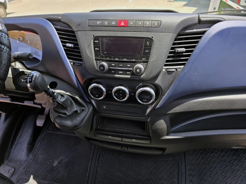 Iveco Daily 50С14  с Б кат. МЕТАН, снимка 8 - Бусове и автобуси - 52445012