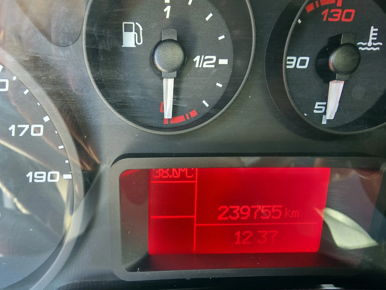 Iveco 35c15 МЕТАН - изображение 9