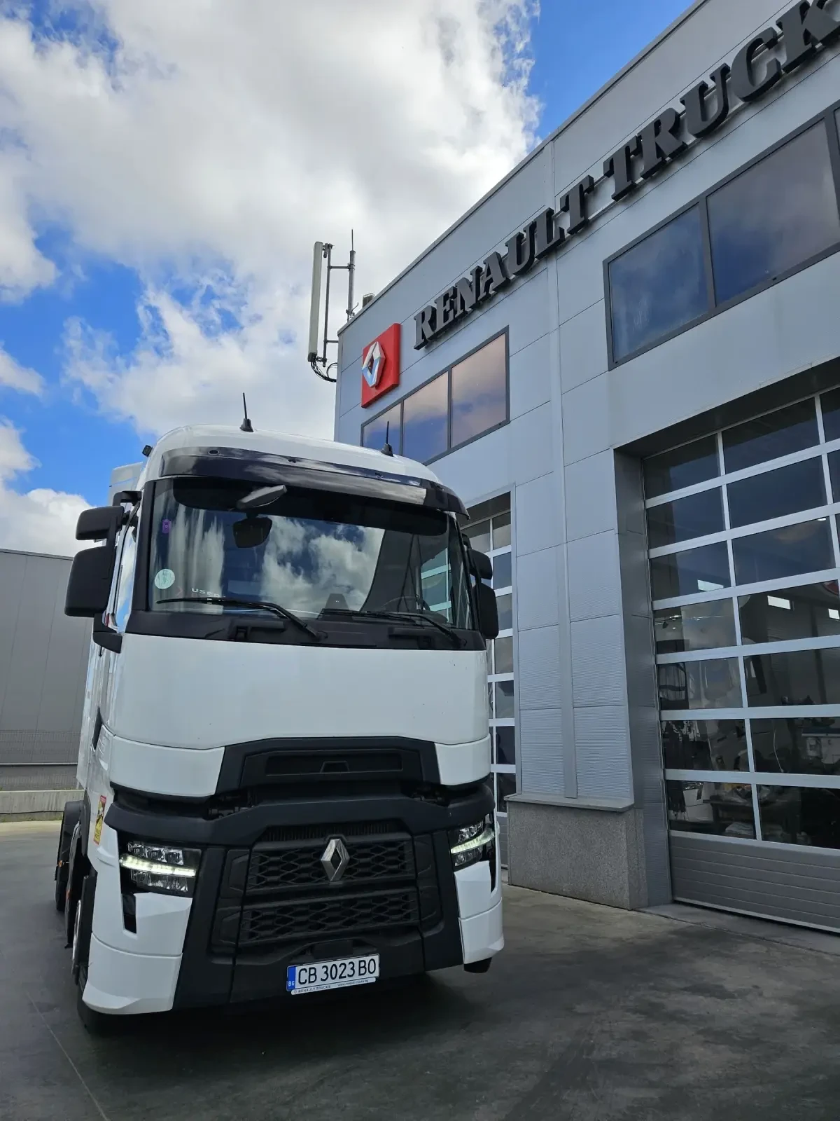 Renault T ПРОМО 1Г ГАРАНЦИЯ - изображение 4