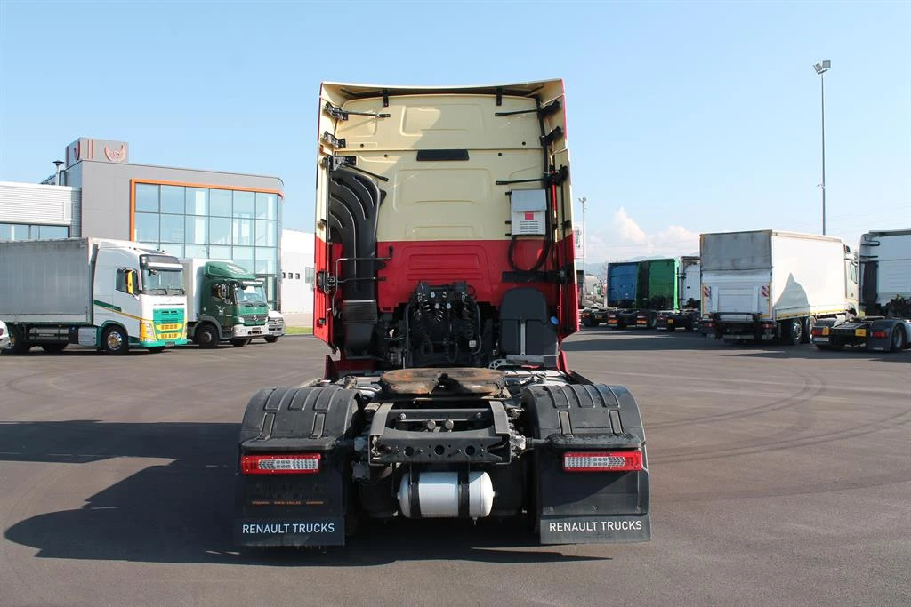 Renault T 520 хидравлична помпа - изображение 5