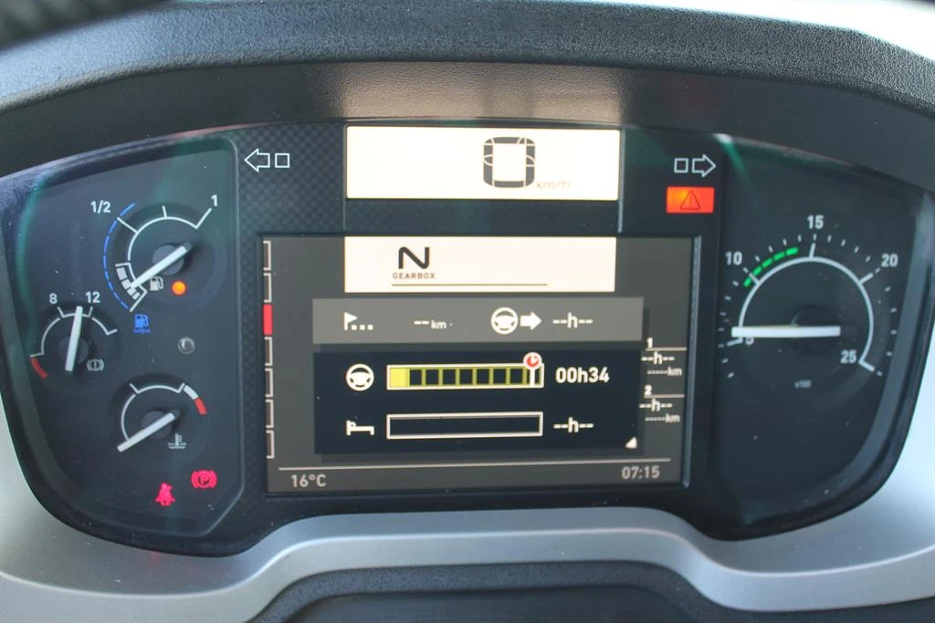 Renault T 520 хидравлична помпа - изображение 10