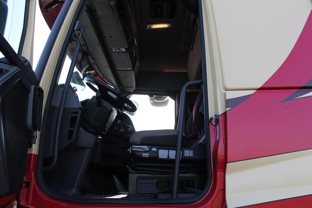 Renault T 520 хидравлична помпа - изображение 9