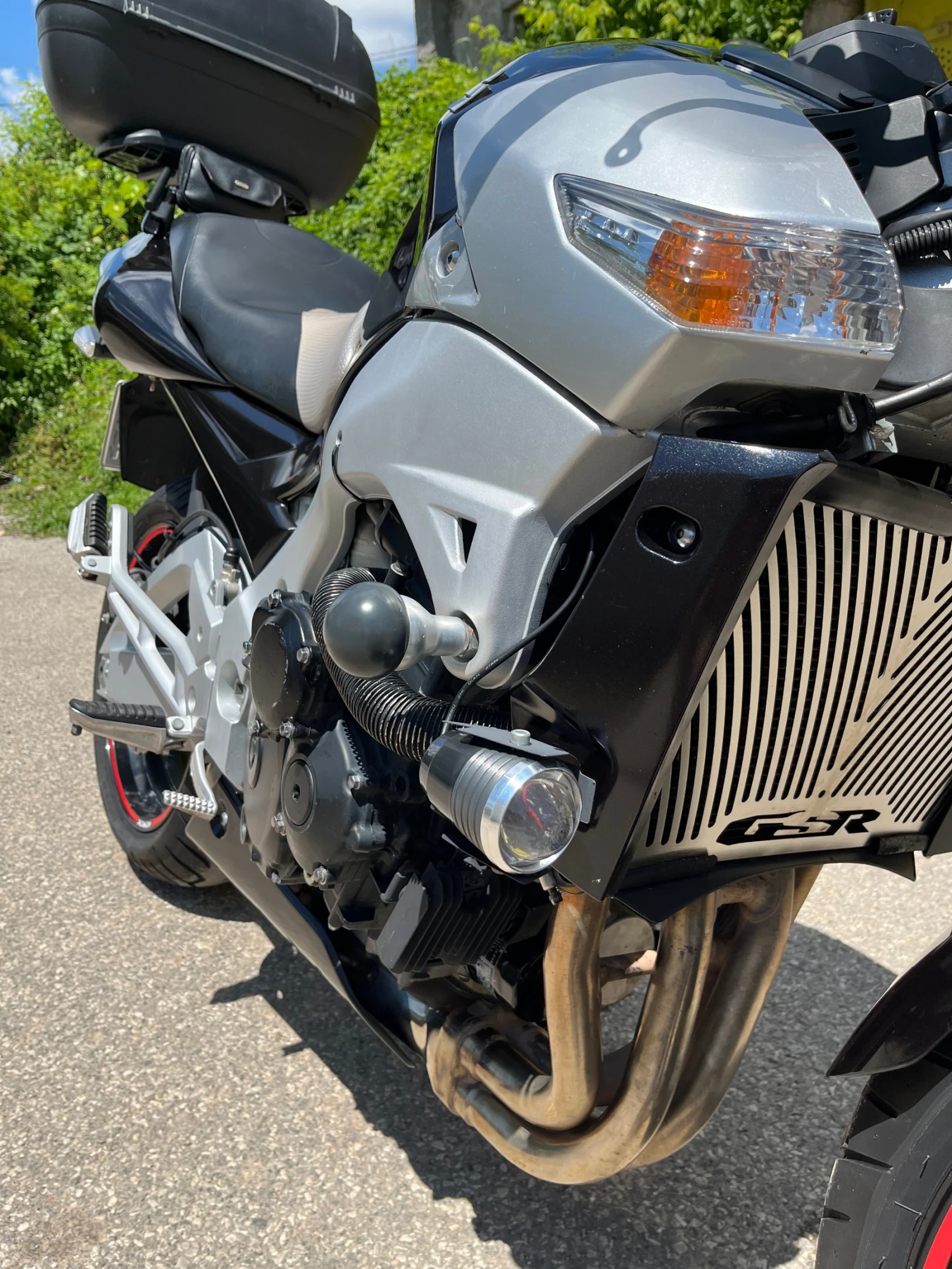 Suzuki Gsr, снимка 9 - Мотоциклети и мототехника - 55030923
