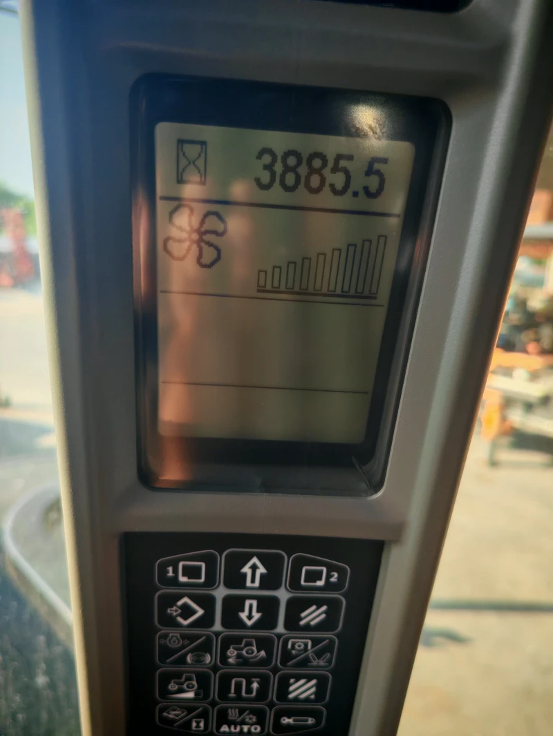 Трактор CASE IH OPTUM 300 лизинг с първоначална вноска 20 %, снимка 15 - Селскостопанска техника - 51207049