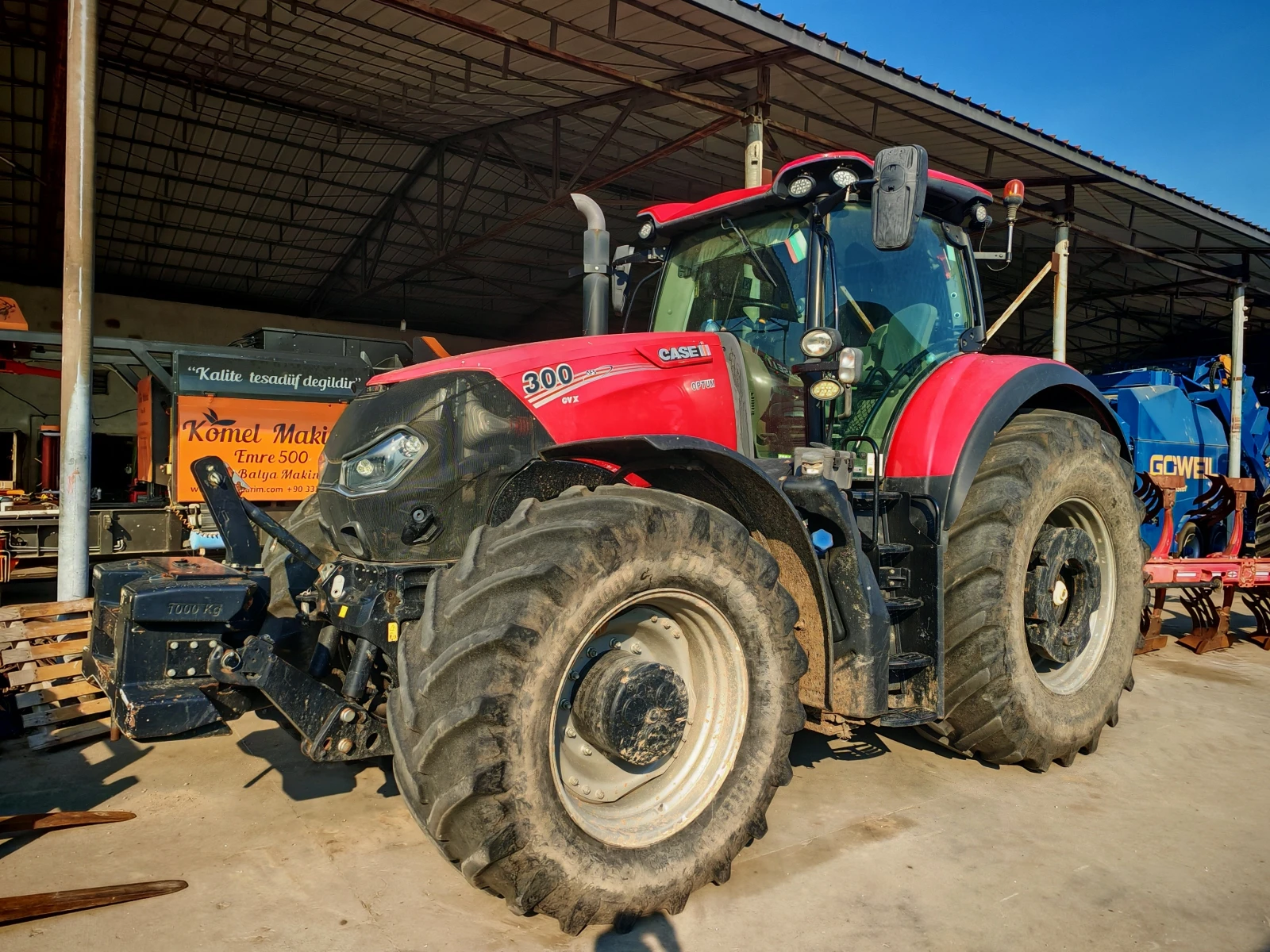 Трактор CASE IH OPTUM 300 лизинг с първоначална вноска 20 %, снимка 1