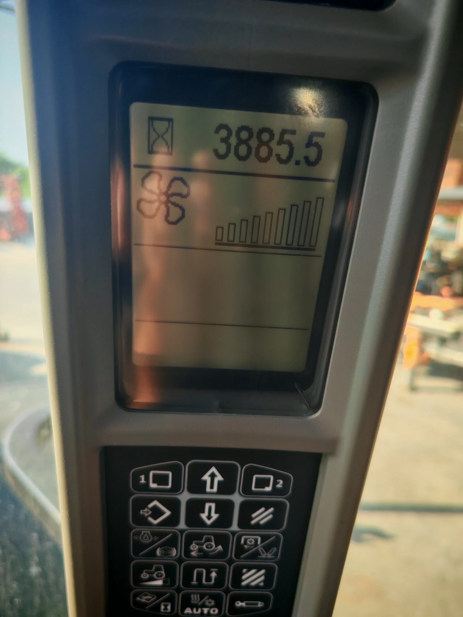  CASE IH OPTUM 300     20 % | Mobile.bg   15