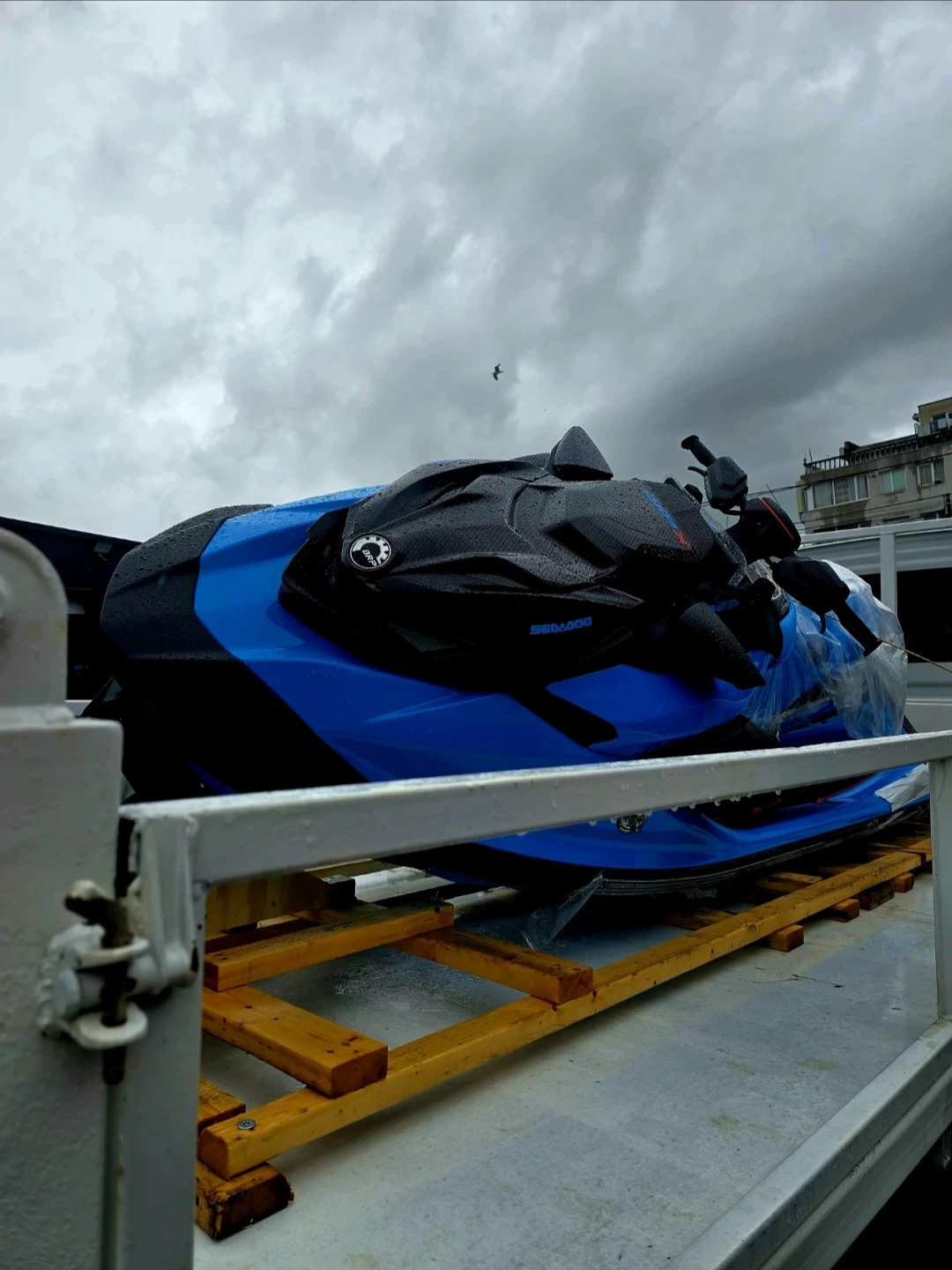Джет Bombardier Sea Doo Sea-Doo RXP XRS 325
