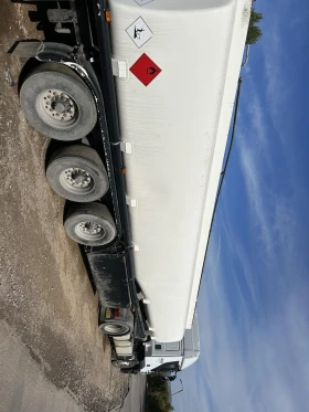 Полуремарке Kaessbohrer STB 381024, снимка 1