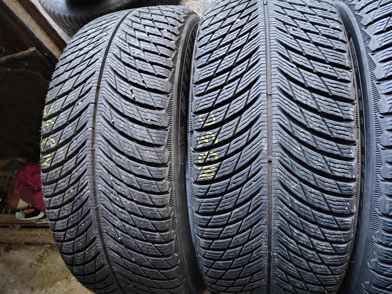  235/55R18 | Mobile.bg   3