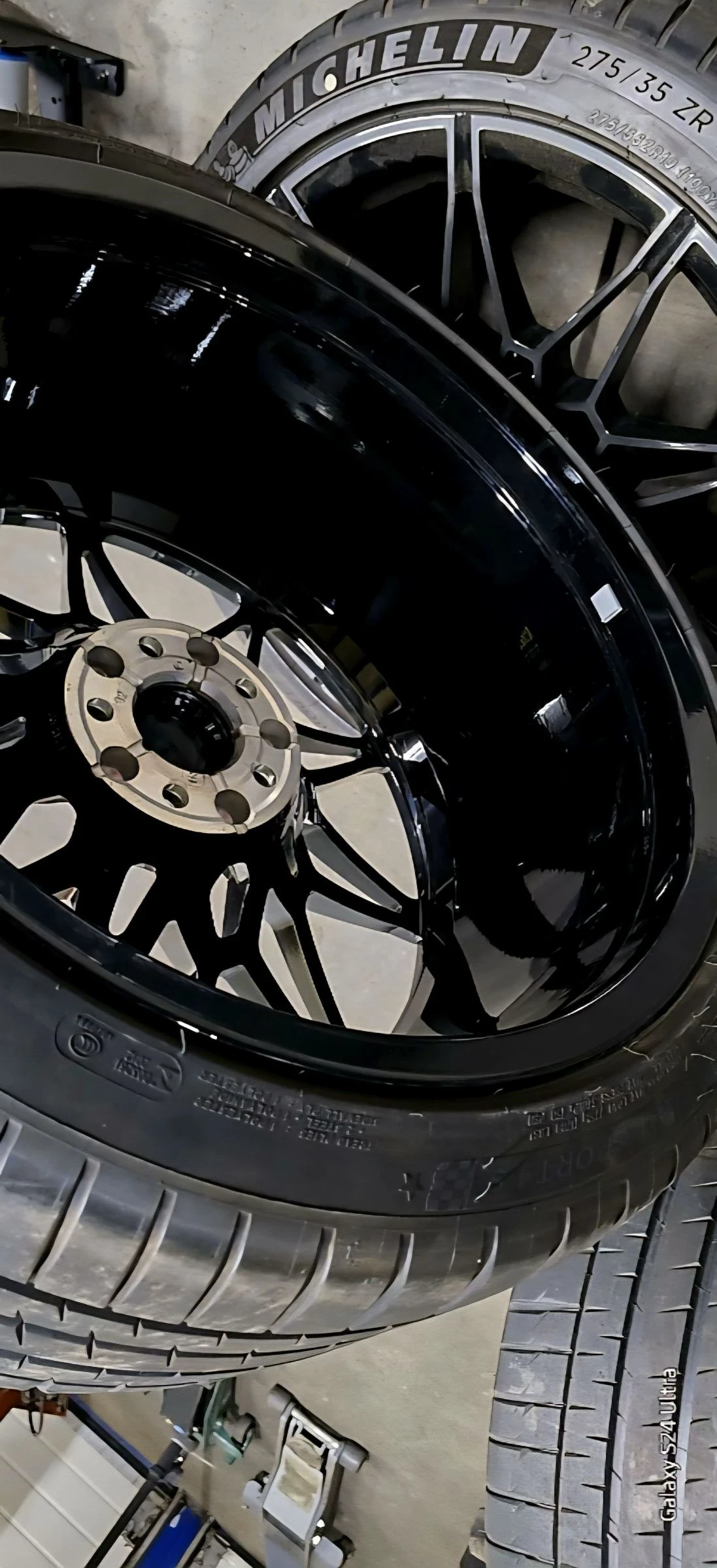 ���� � ������ 275/35R19 �� BMW M3 | Mobile.bg � ����������� 9