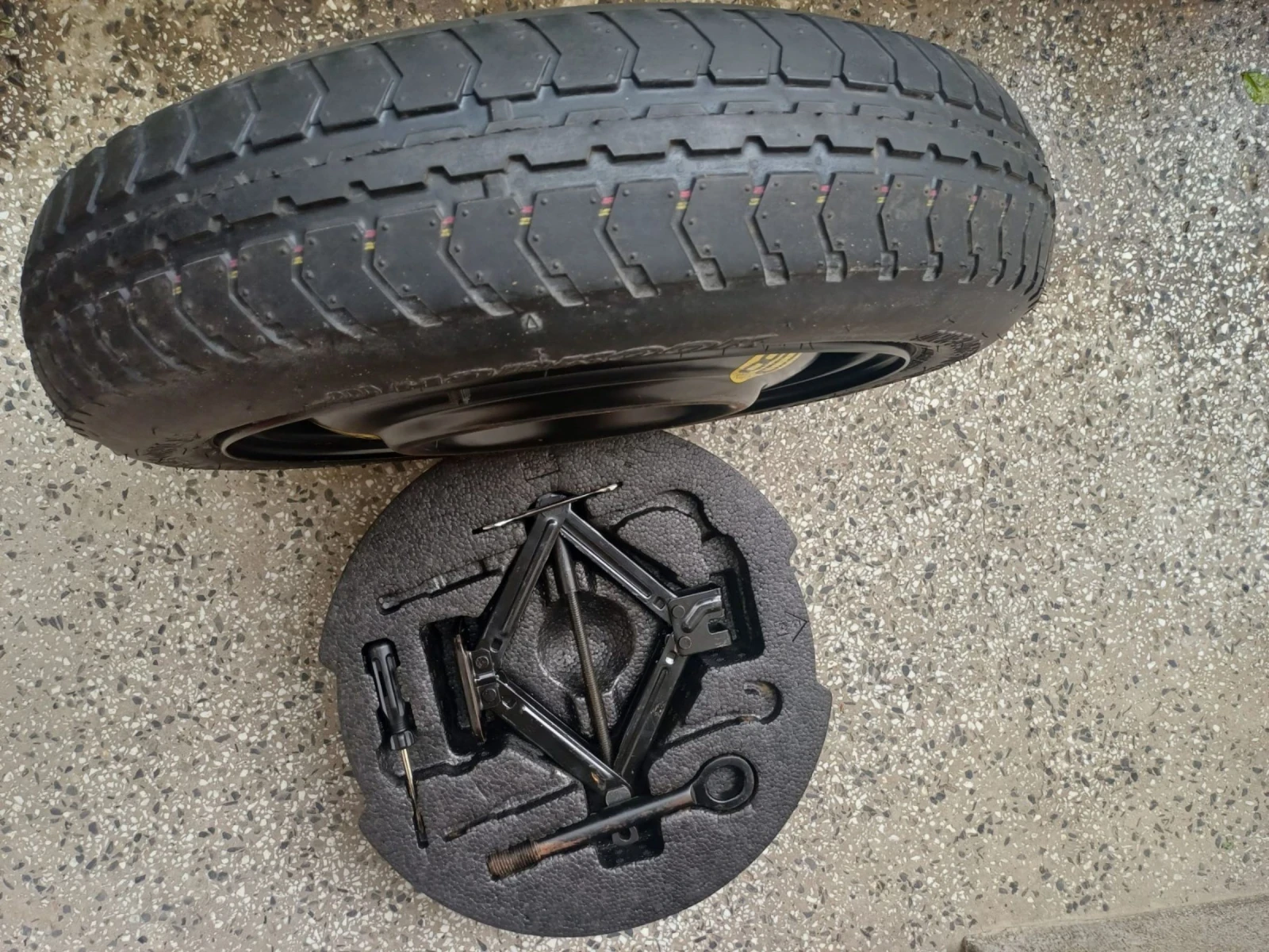 Гуми с джанти Hankook 125/80R15, снимка 3 - Гуми и джанти - 54659727