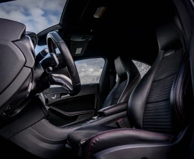 Mercedes-Benz CLA 250 4MATIC-КАТО НОВ-РЕАЛНИ КМ!, снимка 13