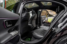 Mercedes-Benz E 220 d* AMG EXCLUSIVE* PANORAMA* DIGITAL* ГАРАНЦИОНЕН, снимка 10