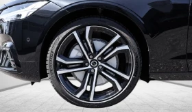 Обява за продажба на Volvo V90 B4 = Ultimate Dark = Гаранция ~ 102 804 лв. - изображение 2