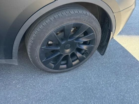 Tesla Model Y CARFAX* *   *  | Mobile.bg    7