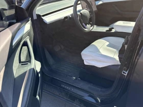 Tesla Model Y CARFAX* *   *  | Mobile.bg    5
