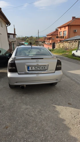 Opel Astra Bertone - 2000 € / 3911.66 лв. - 19717719 4