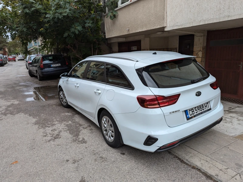 Kia Ceed 1.6, снимка 3 - Автомобили и джипове - 47311039