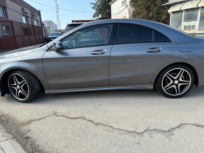 Mercedes-Benz CLA 220, снимка 4 - Автомобили и джипове - 48767494