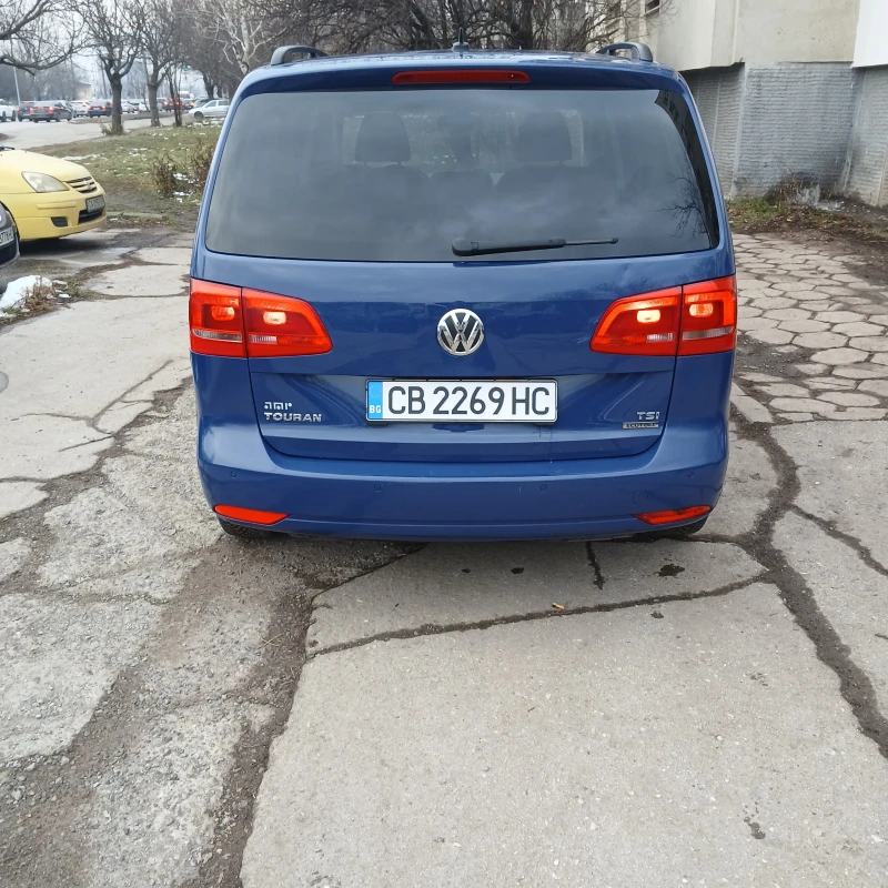 VW Touran, снимка 5 - Автомобили и джипове - 49345383