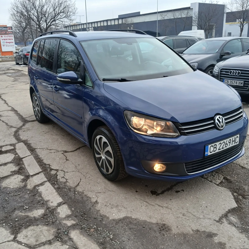 VW Touran, снимка 4 - Автомобили и джипове - 49345383