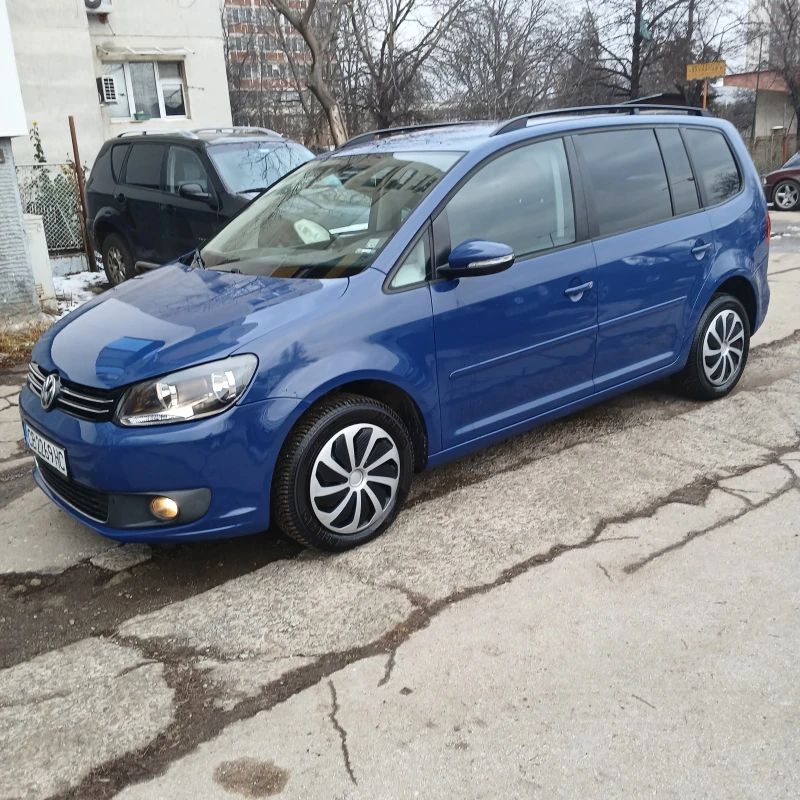 VW Touran, снимка 2 - Автомобили и джипове - 49345383