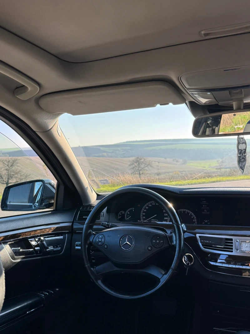 Mercedes-Benz S 450 FULL екстри!, снимка 9 - Автомобили и джипове - 52473332