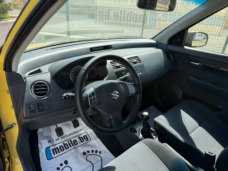 Suzuki Swift 1.3 Facelift , снимка 13 - Автомобили и джипове - 52316376