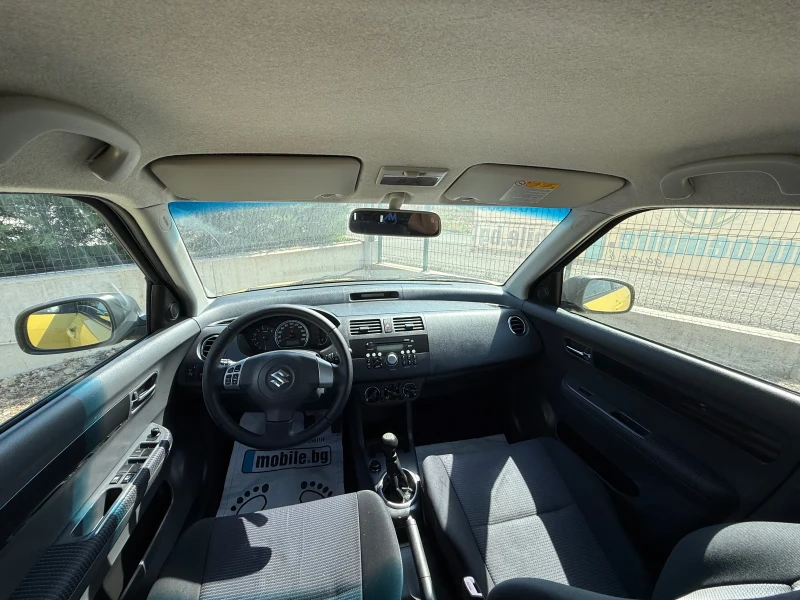 Suzuki Swift 1.3 Facelift , снимка 15 - Автомобили и джипове - 52316376
