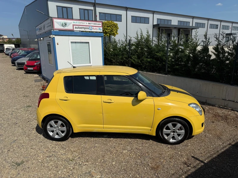 Suzuki Swift 1.3 Facelift , снимка 11 - Автомобили и джипове - 52316376