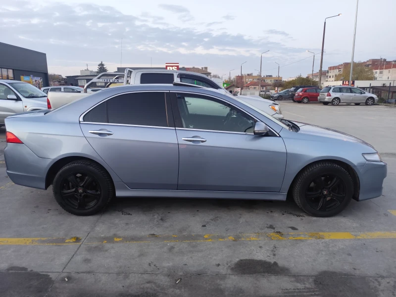 Honda Accord 2.0-155 КС. Автомат, снимка 12 - Автомобили и джипове - 52498674