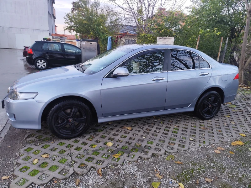 Honda Accord 2.0-155 КС. Автомат