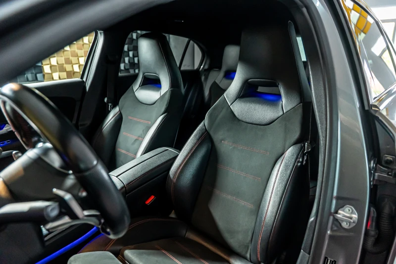 Mercedes-Benz A 200 AMG, снимка 9 - Автомобили и джипове - 52036643