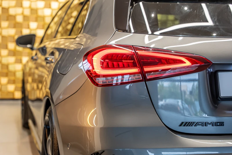 Mercedes-Benz A 200 AMG, снимка 6 - Автомобили и джипове - 52036643