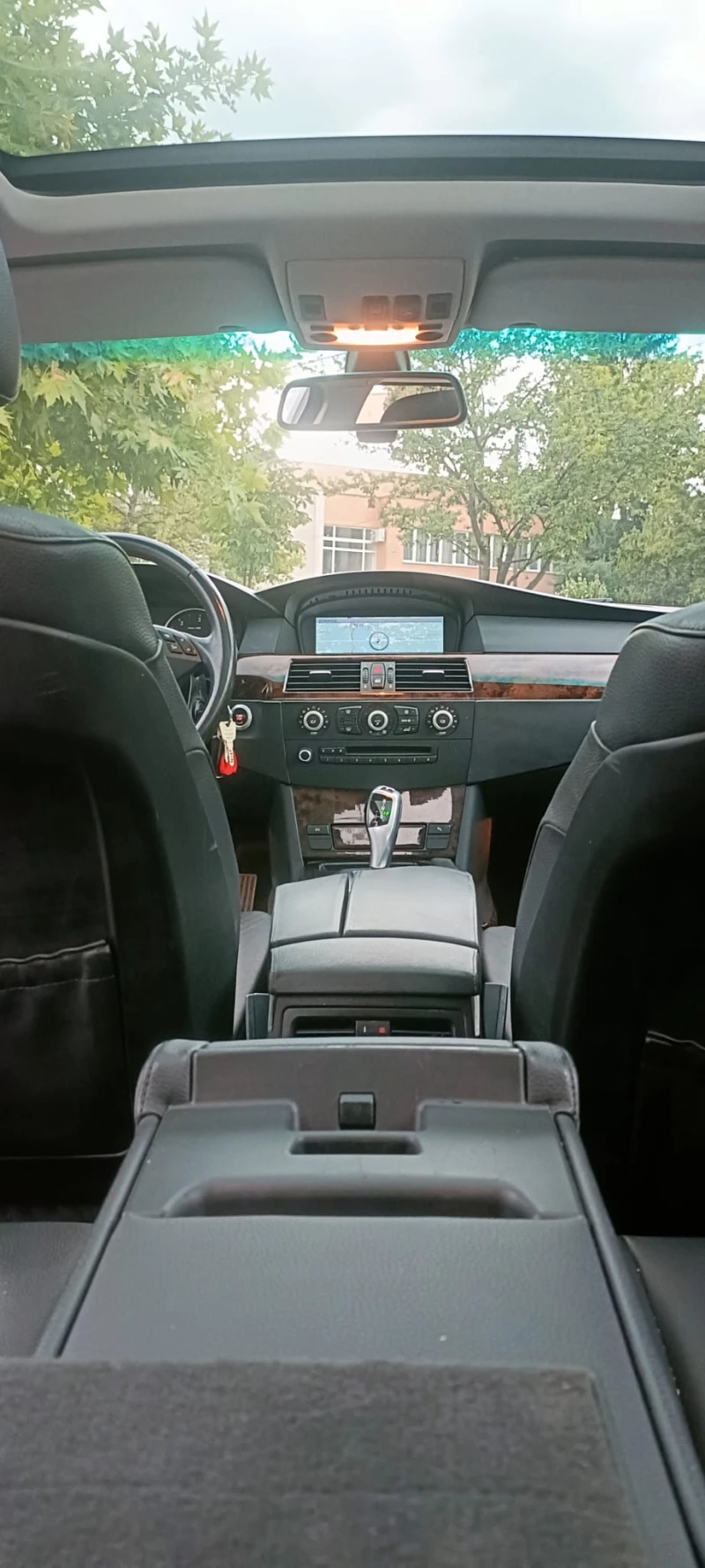 BMW 530, снимка 10 - Автомобили и джипове - 53178543