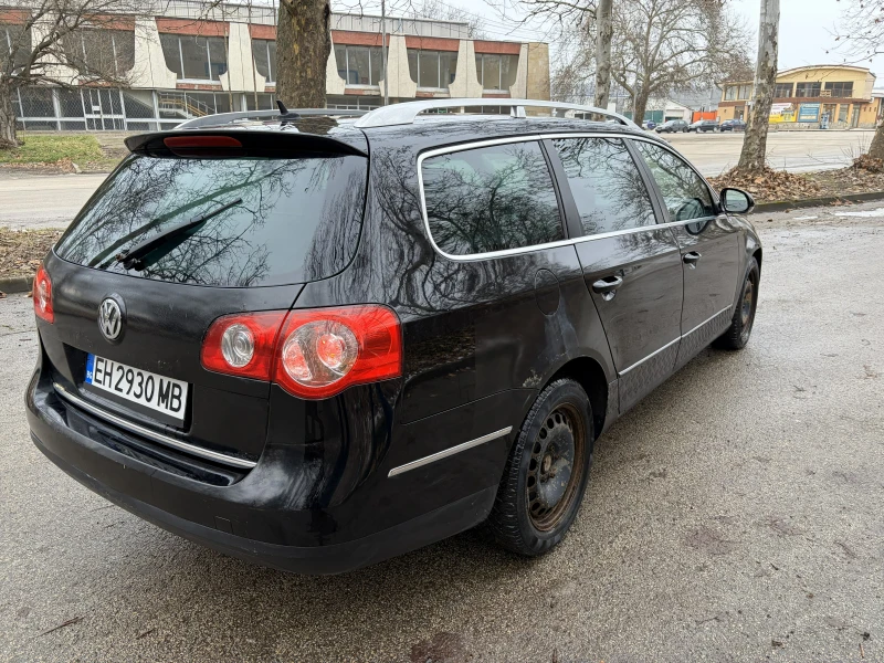VW Passat 1.6 FSI, снимка 6 - Автомобили и джипове - 53243920