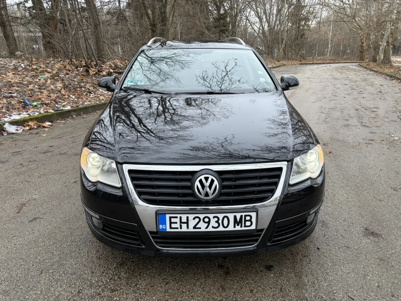 VW Passat 1.6 FSI, снимка 2 - Автомобили и джипове - 53243920