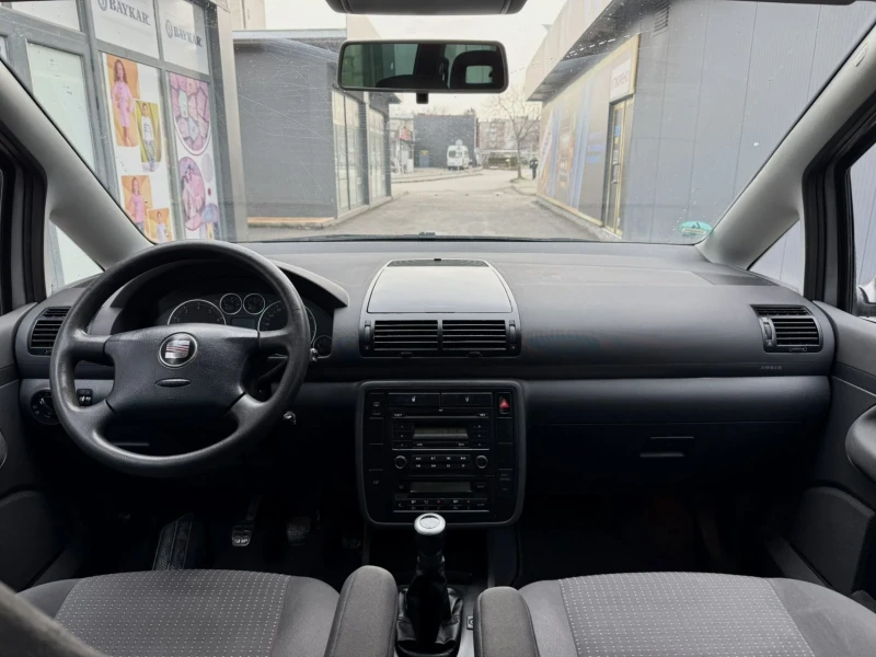 Seat Alhambra 1.8T, снимка 12 - Автомобили и джипове - 53460080